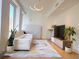 15 W 61st St Unit 22C, New York, NY 10023