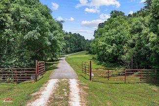 12493 State Highway 87 S, Shelbyville, TX 75973
