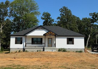 2323 Milton Riley Rd, Russellville, KY 42276