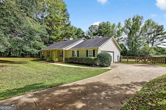 4583 Gordon Rd, Senoia, GA 30276