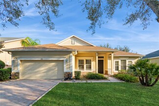 182 Crepe Myrtle Dr, Groveland, FL 34736