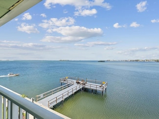 464 N Paula Dr Unit 322, Dunedin, FL 34698