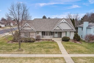 1305 Centennial Pkwy, Waunakee, WI 53597