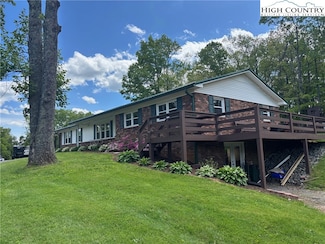 8963 Glade Valley Rd, Ennice, NC 28623