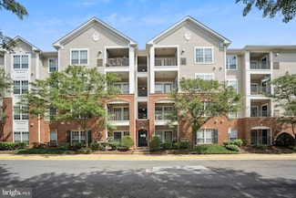 4854 Eisenhower Ave Unit 456, Alexandria, VA 22304