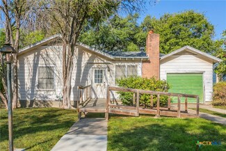 1204 N 12th St, Temple, TX 76501