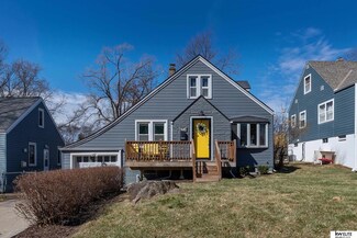 2304 N 69th St, Omaha, NE 68104