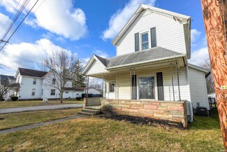 904 N Randolph St, Garrett, IN 46738