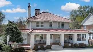 1801 W Market St, Greensboro, NC 27403
