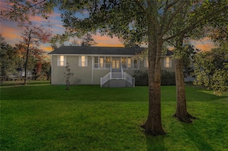 26512 Lucille Dr, Lacombe, LA 70445