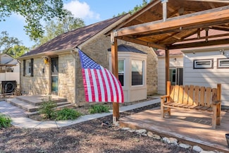 21 N Beech Rd, Wichita, KS 67206