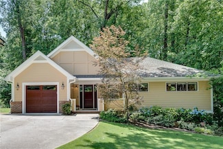 1233 Poplar Grove Dr NE, Atlanta, GA 30306