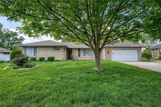 704 N Apache Dr, Independence, MO 64056