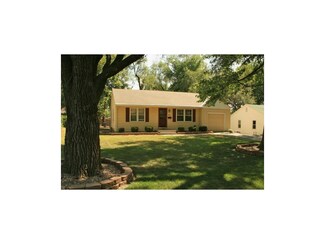 4007 W 62nd Terrace, Fairway, KS 66205
