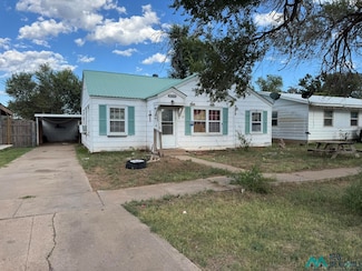 1433 Sheldon St, Clovis, NM 88101