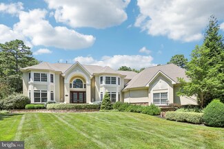 12 Brookwood Dr, Medford, NJ 08055