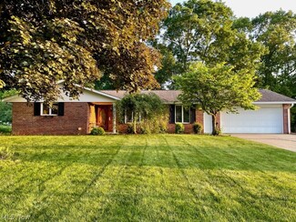 9692 Hess Mill Rd NE, Bolivar, OH 44612