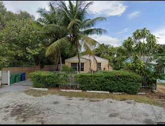 2499 NE 183rd St, North Miami Beach, FL 33160
