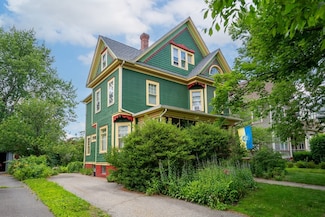 72 Firglade Ave, Springfield, MA 01108