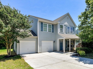 1124 Hunter St, Statesville, NC 28677