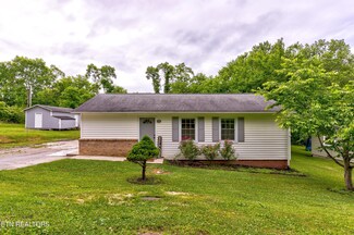 611 Kinzel Ave, Maryville, TN 37804