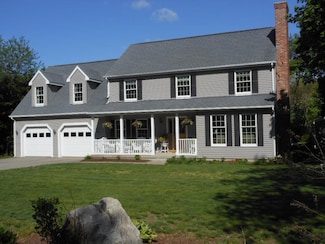 5 Allyn Ln, Gales Ferry, CT 06335
