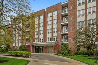 2025 Sherman Ave Unit 304, Evanston, IL 60201