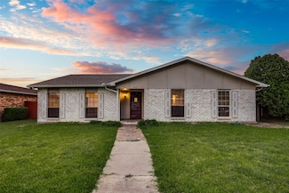3121 Fieldview Dr, Garland, TX 75044