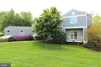 19430 James Creek Ct, Brookeville, MD 20833