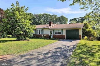 4 Ankajam Dr, Duncannon, PA 17020