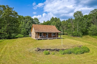 28 New Brighton Hill Rd, Tunbridge, VT 05077