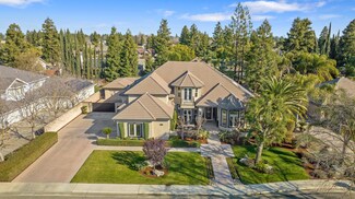 1836 S Augusta Ct, Visalia, CA 93277
