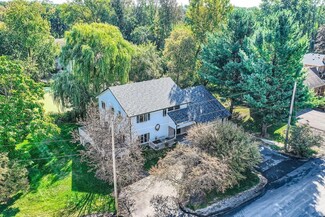 4910 Larson Rd, Saint Paul, MN 55126