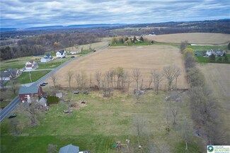 221 Johnston Rd, Washington Township, PA 15732
