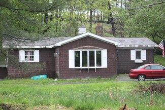 742 Chestnut Rd, Millville, PA 17846