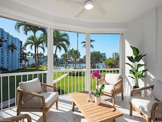 400 Park Shore Dr Unit 203, Naples, FL 34103