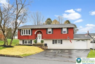 184 N 7th St, Tatamy, PA 18085