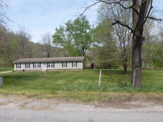 7174 W Georgetown Rd, Logansport, IN 46947