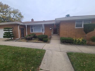 12764 S Ada St, Calumet Park, IL 60827
