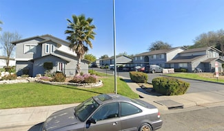 300 Myer Dr, Chowchilla, CA 93610