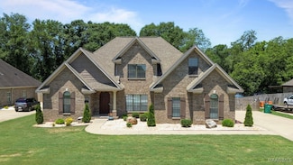 70 Cumberland Park Dr, Millbrook, AL 36054