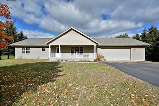 W7234 Wilbur Dr, Spooner, WI 54801