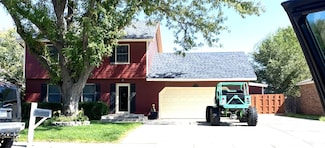 2504 N Carriage Ln, Garden City, KS 67846