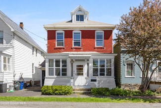 9 Archibald St, Watervliet, NY 12189