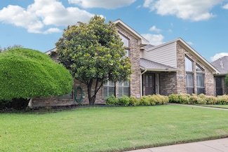 2517 Willowgate Ln, Carrollton, TX 75006