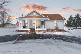 608 Harper Rd, Mason, MI 48854