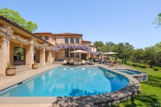 1300 Shiloh Crest, Santa Rosa, CA 95403