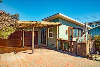 79 Pacific Ave, Cayucos, CA 93430