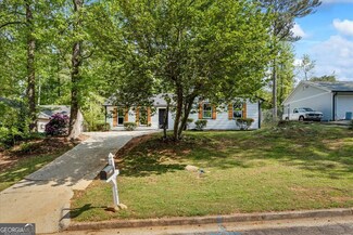 5142 Huxley Rd, Stone Mountain, GA 30088