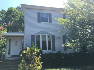 229 Overbrook Ave, Oakhurst, NJ 07755